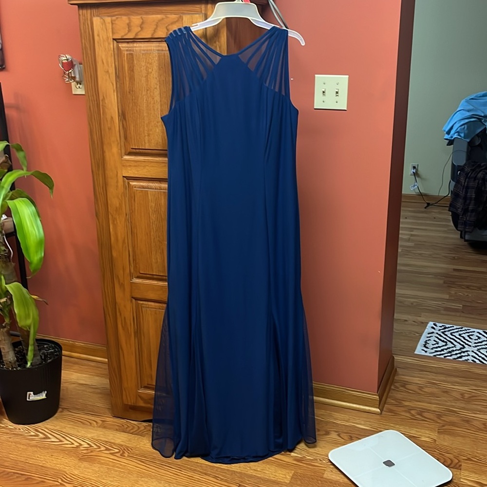 Mother of bride dress - Picture 7 of 8